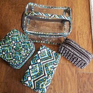 Vera Bradley 4 piece cosmetic set